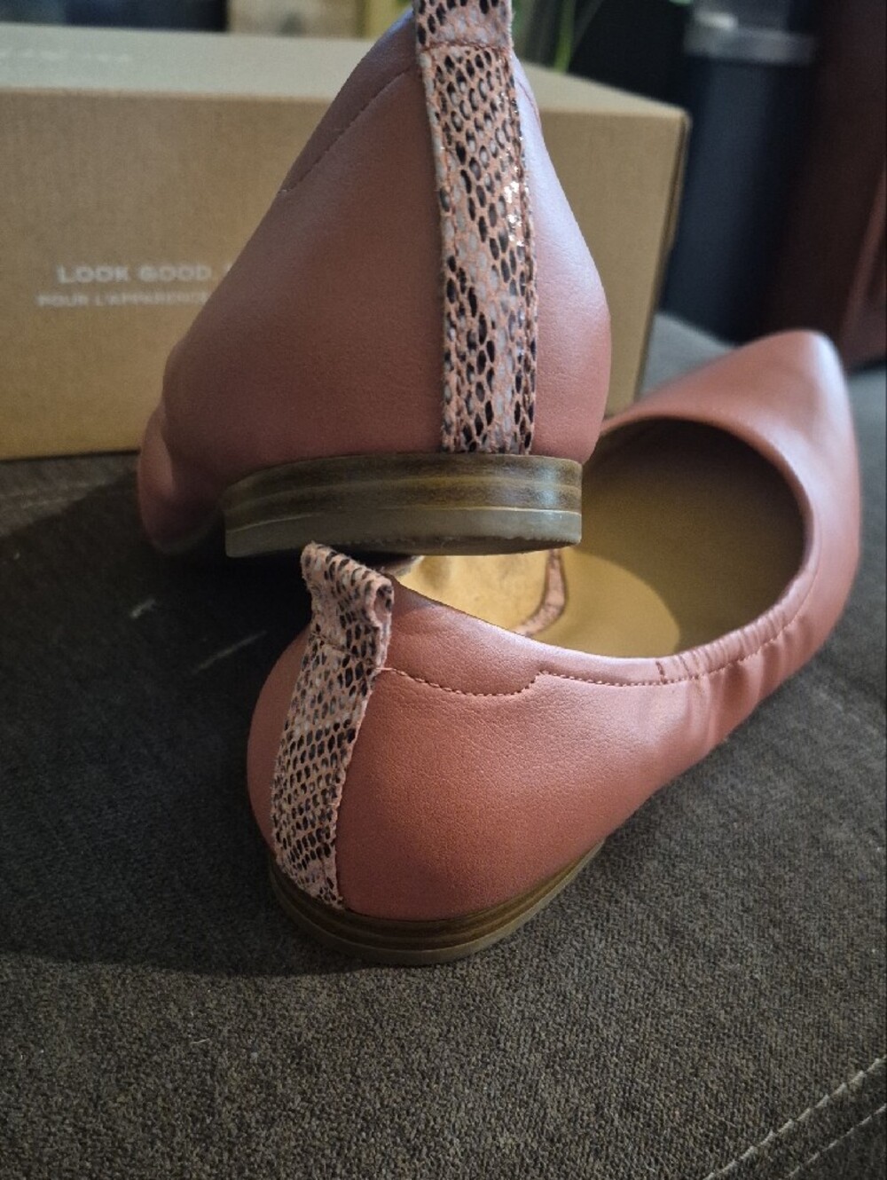 Naturalizer Mauve Leather Pointed-Toe Ballet Flats 9 - Picture 4 of 10